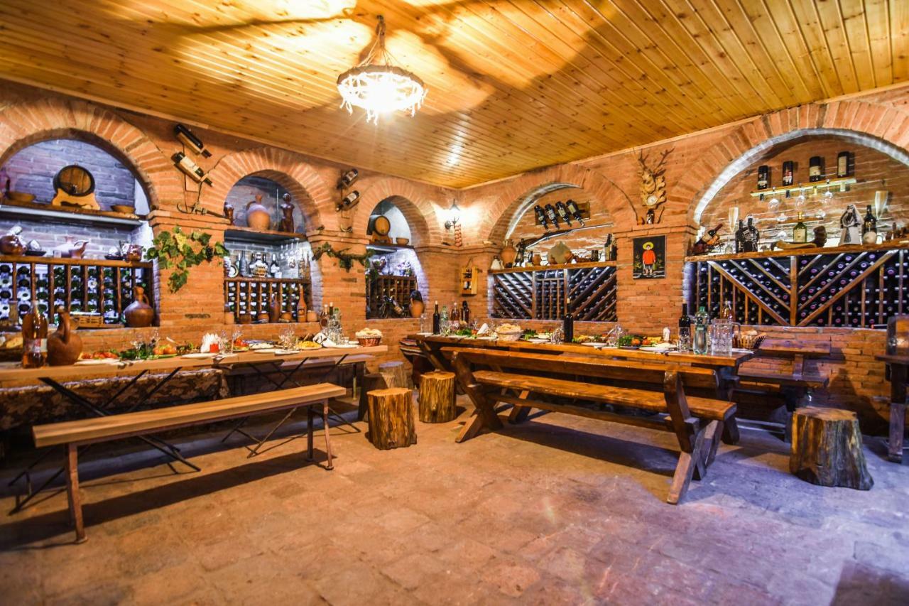 Apartamenti Laliashvilebi'S Wine Cellar Tbilisi ภายนอก รูปภาพ