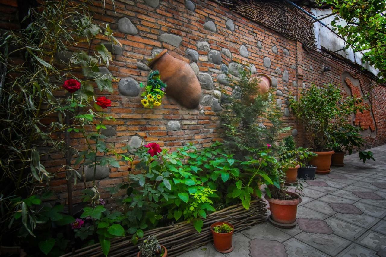 Apartamenti Laliashvilebi'S Wine Cellar Tbilisi ภายนอก รูปภาพ